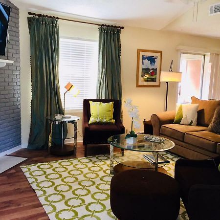 Southern Sophistication At The Park Charleston Buitenkant foto